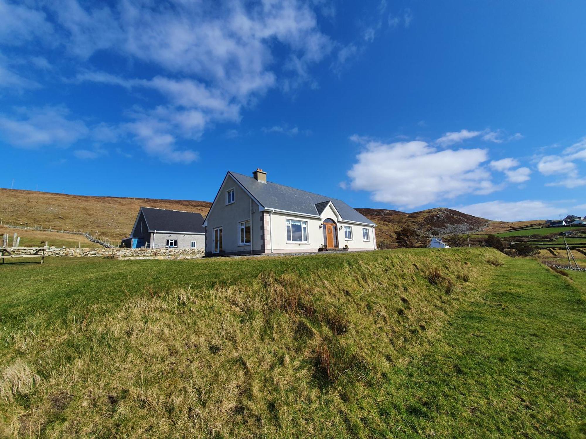 Glencolmcille Spectacular Views Vila Glencolumbkille Exterior foto